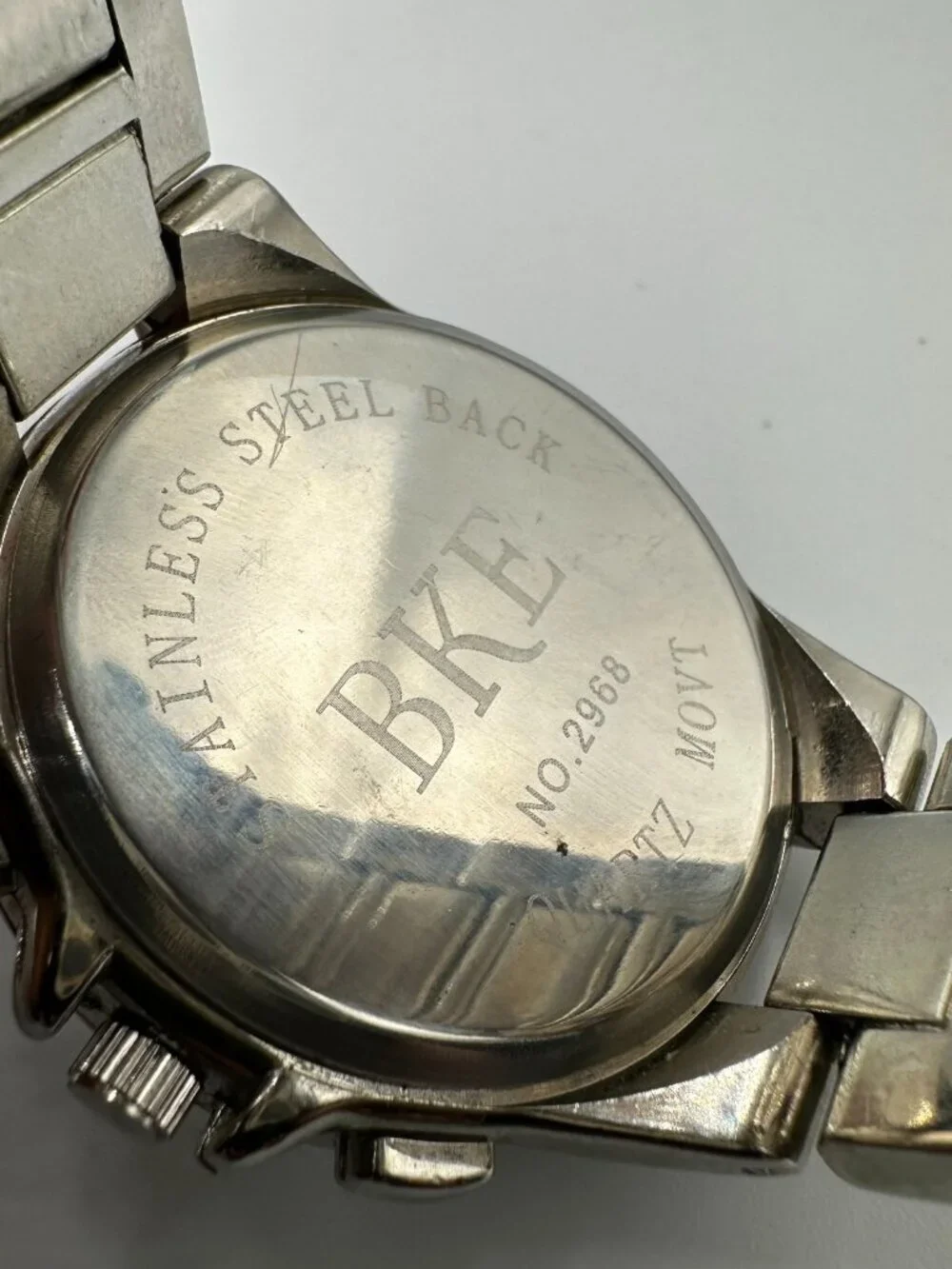 BKE Watch Women Silver Tone Crystal Bezel 40MM Round Dial New Battery 7.5 Inch